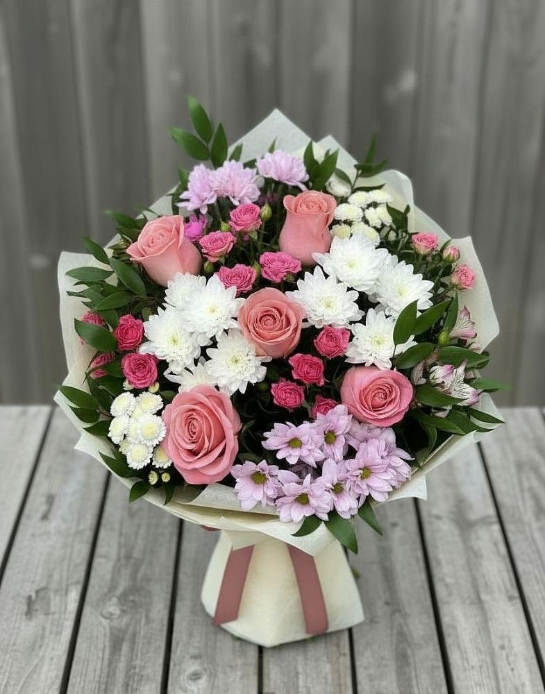 Букет цветов из: Альстромерии, Гвоздики, Розы и Хризантемы в Хлопово