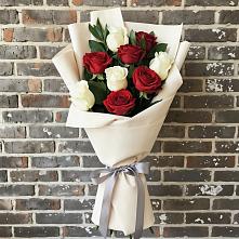 Букет цветов из:  Розы в Хлопово