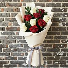 Букет цветов из:  Розы в Хлопово