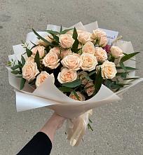 Букет Кремовые розы Латте в Хлопово