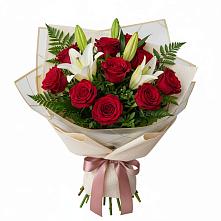 Букет цветов из:  Лилии и Розы в Хлопово