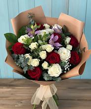 Букет цветов из:  Розы и Альстромерии в Хлопово