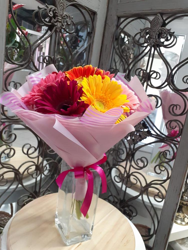 Букет цветов из: Герберы в Хлопово