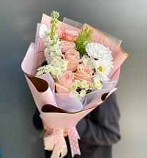 Букет цветов из:  Хризантемы и Розы в Хлопово