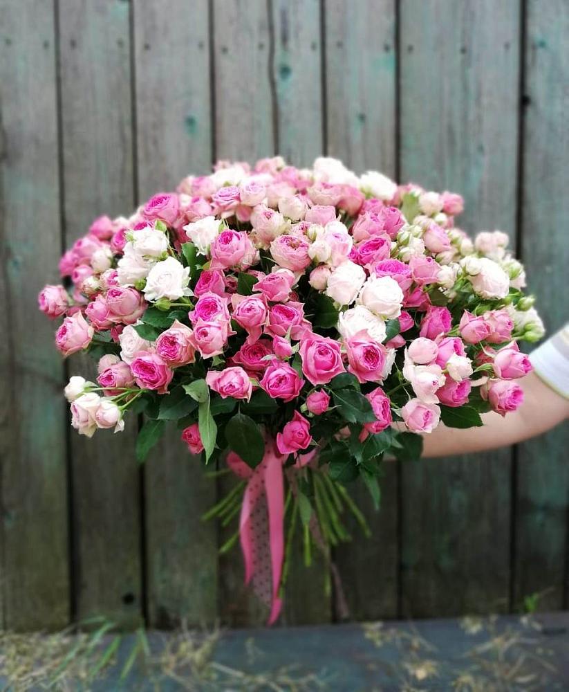 Букет Розовые кустовые розы Натали и Лав Лидия в Хлопово