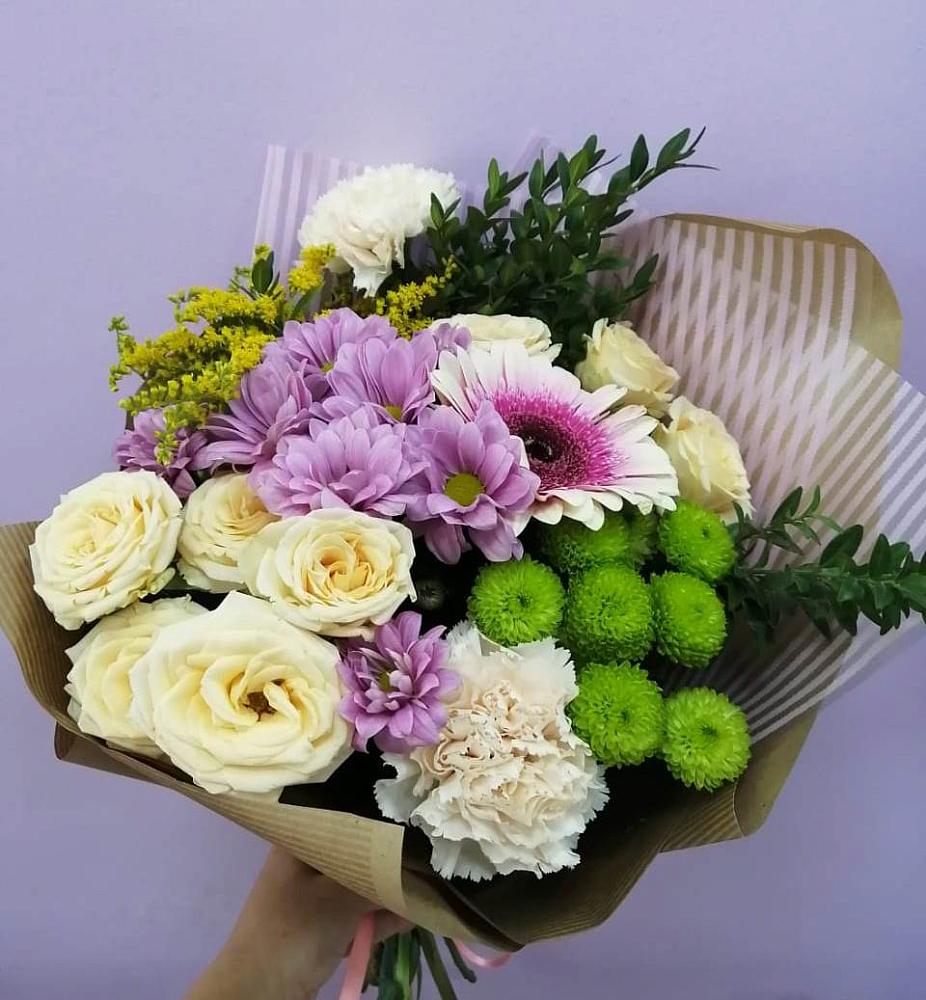 Букет цветов из: Хризантемы, Розы, Гвоздики и Герберы в Хлопово