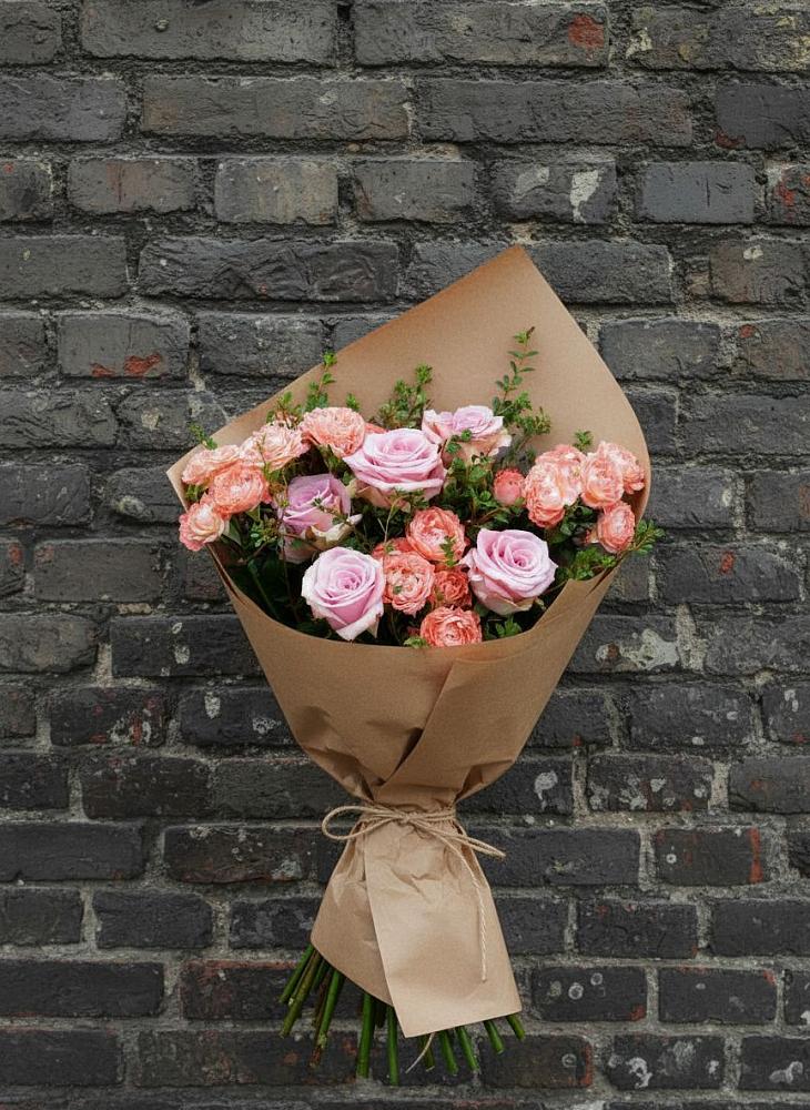 Букет цветов из: Розы в Хлопово