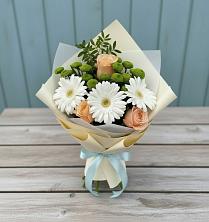 Букет цветов из:  Герберы, Розы и Хризантемы в Хлопово