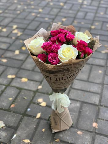 Букет цветов из: Розы в Хлопово