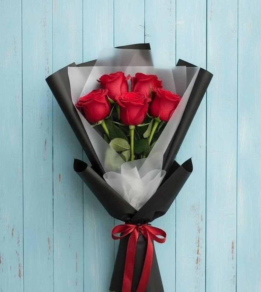 Букет цветов из: Розы в Хлопово