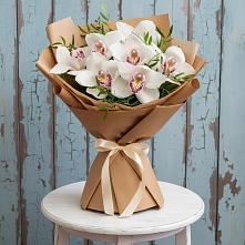 Букет цветов из:  Орхидеи и Розы в Хлопово